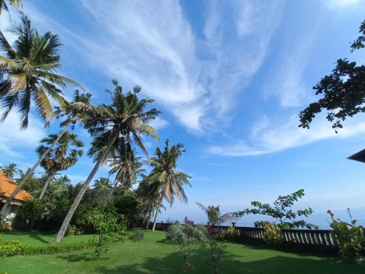 Bali North Beach B&B Tianyar Exterior foto
