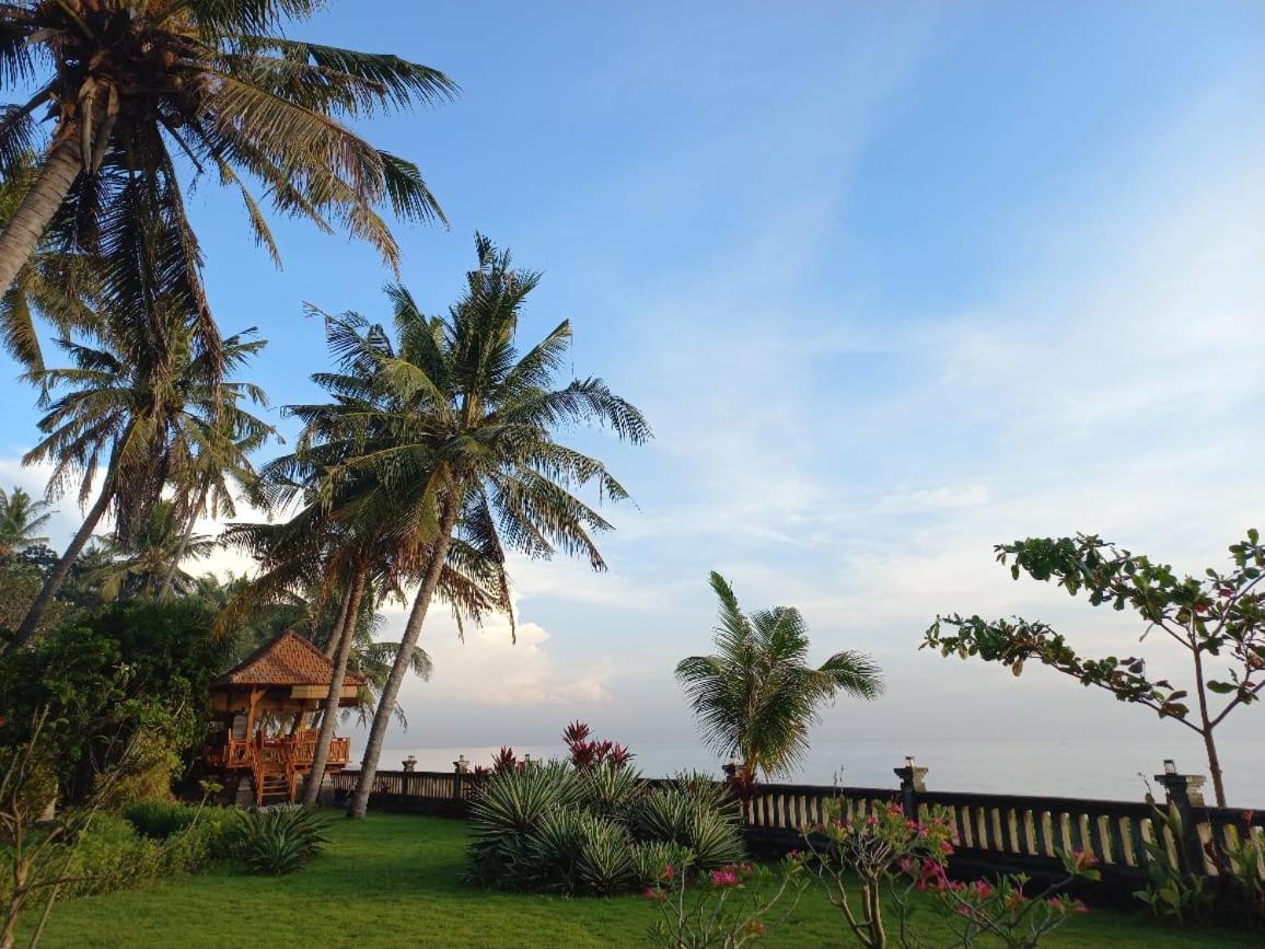Bali North Beach B&B Tianyar Exterior foto