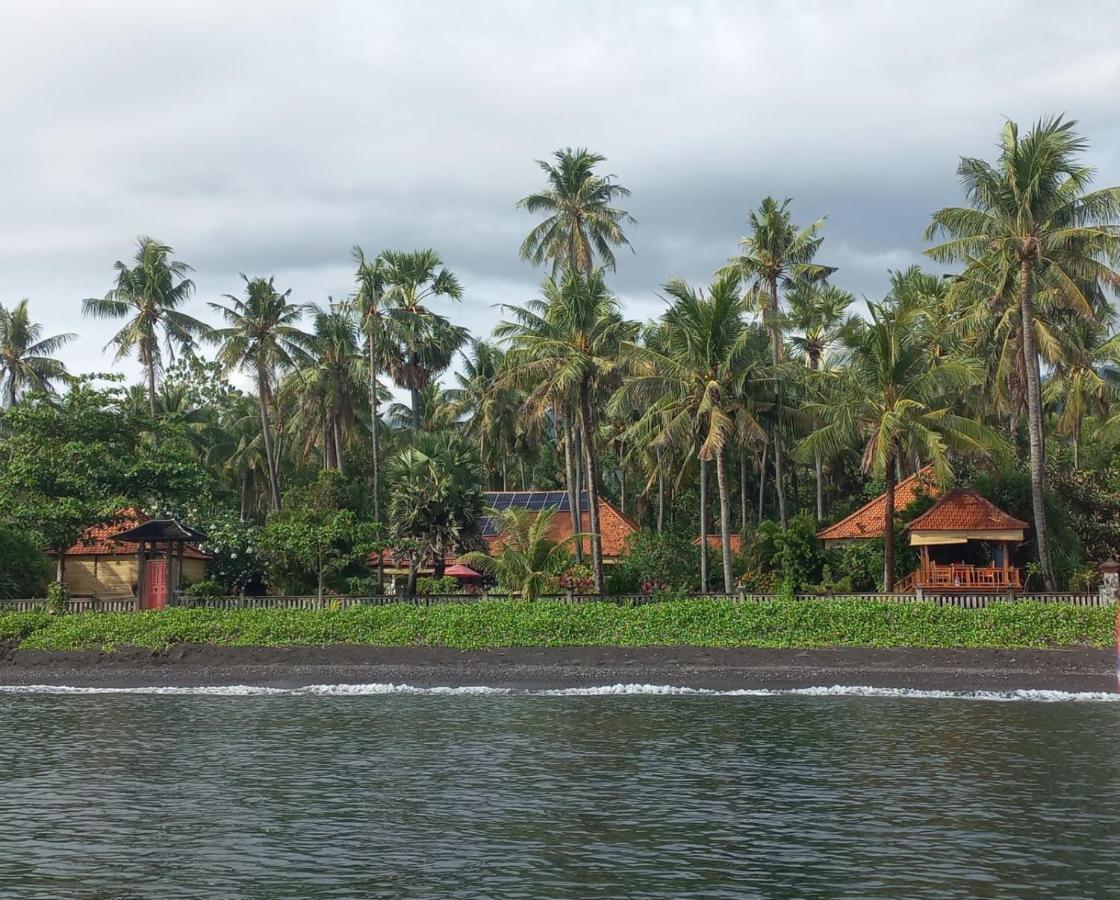 Bali North Beach B&B Tianyar Exterior foto
