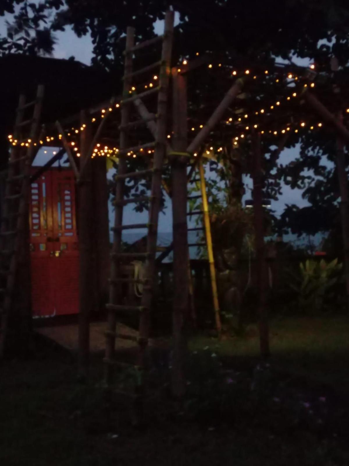 Bali North Beach B&B Tianyar Exterior foto